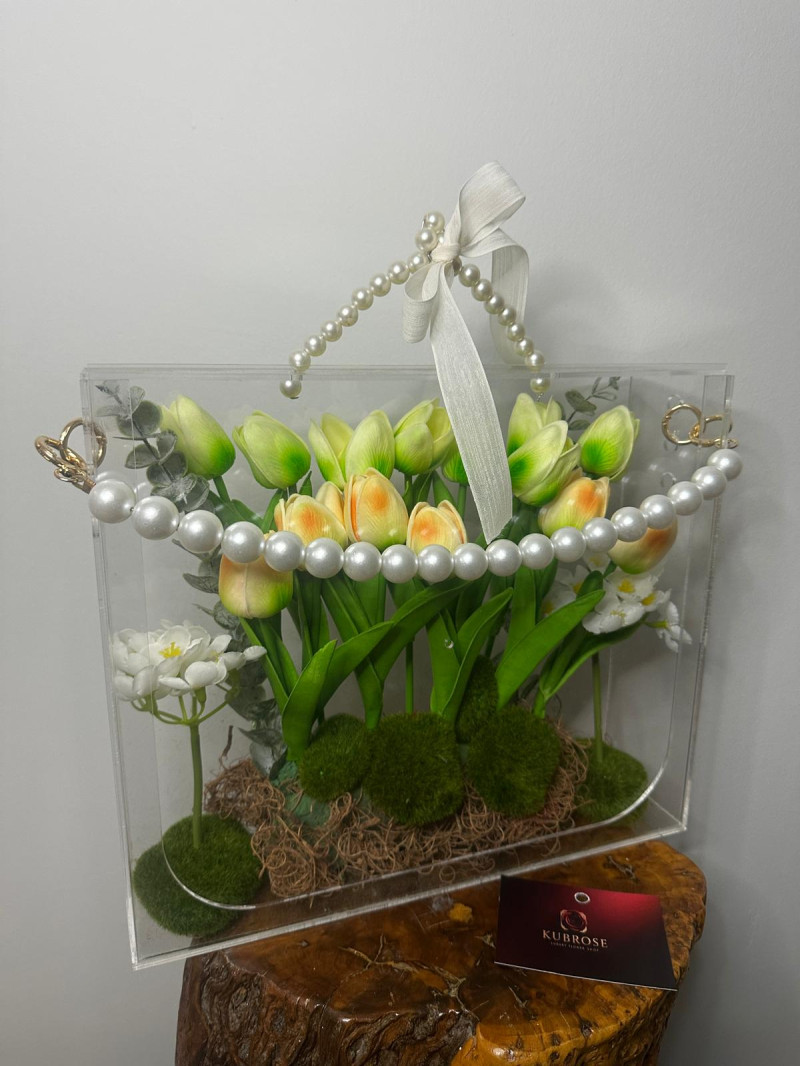 Bloombag Pleksi Çanta Kutuda Yapay Lale Aranjmanı | Dekoratif Hediye 